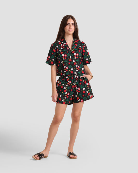Short imprimé champs de fraises pour femmes