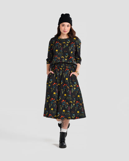 Women's Rainy Field Black Print 3/4-sleeve Pull-over Blouse