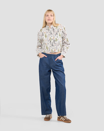 Women's Floral Land Print Cropped Button Down Shirt