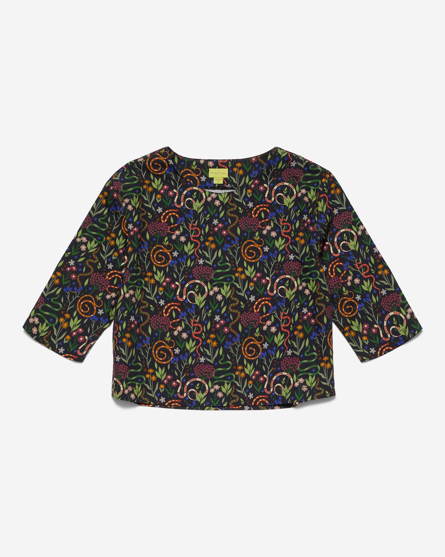 Women's Snakes And Flowers Print 3/4 Sleeve Oversized Pull Over Blouse